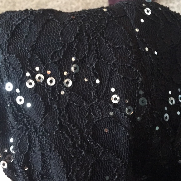 Gorgeous beaded black party/prom dress - Picture 7 of 7
